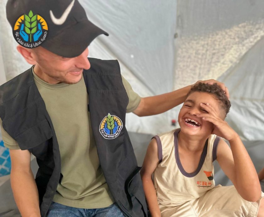 uuid=1A71E222-1BB3-4553-BF0F-076E79FBC89E&library=1&type=1&mode=1&loc=true&cap=true