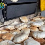 يواصل مخبز عطايا الخيري عطاءه .. كرامة للنازحين